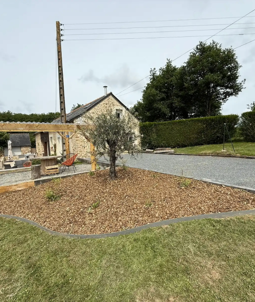 Gerard Elagage Elagage En Mayenne Rectangle 5 Copie 2 04